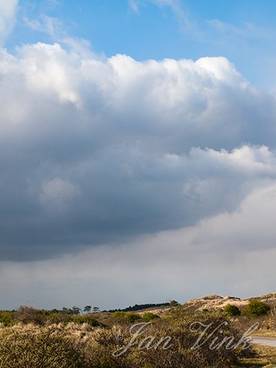 Duinlandschap met wolken, Nationaal Park Zuid-Kennemerland